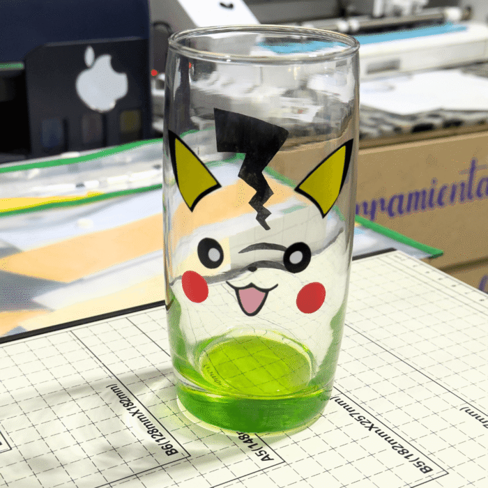 Vaso alto de 445cc Edición Pikachu Pokemón